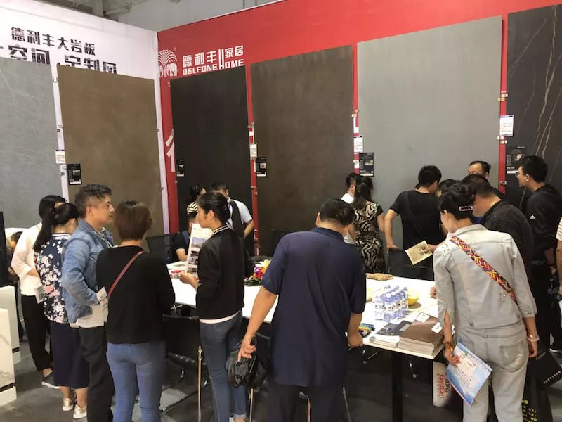 客似云來(lái),德利豐家居成甘肅藍(lán)裝家博會(huì)貴寵!(圖6) 客似云來(lái),德利豐家居成甘肅藍(lán)裝家博會(huì)貴寵!(圖6)