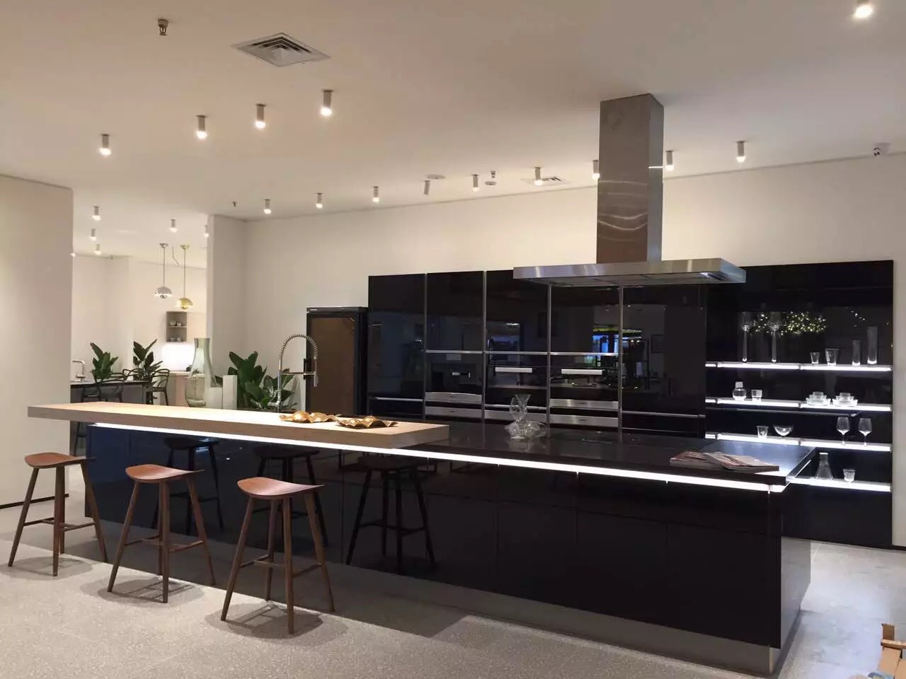 走在潮流前端，SCAVOLINI、KEYE門店都在用它！(圖1)